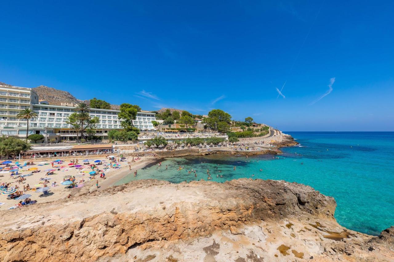 The Lovely Botana 1 Cala de Sant Vicenc Buitenkant foto